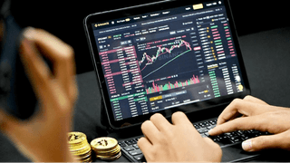 Interface de execução de negociação BTC Renda de baixa latência com fluxo de ordens em tempo real